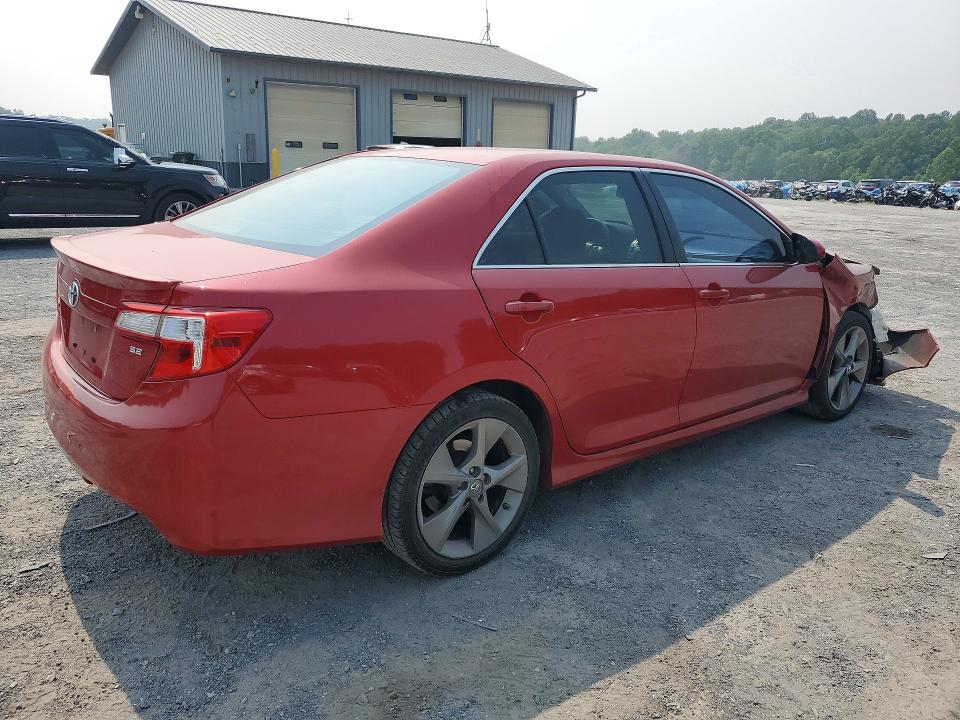 2014 Toyota Camry მანქანა იყიდება აუქციონზე, vin: 4T1BF1FK8EU728988, აუქციონის ნომერი: 61305726