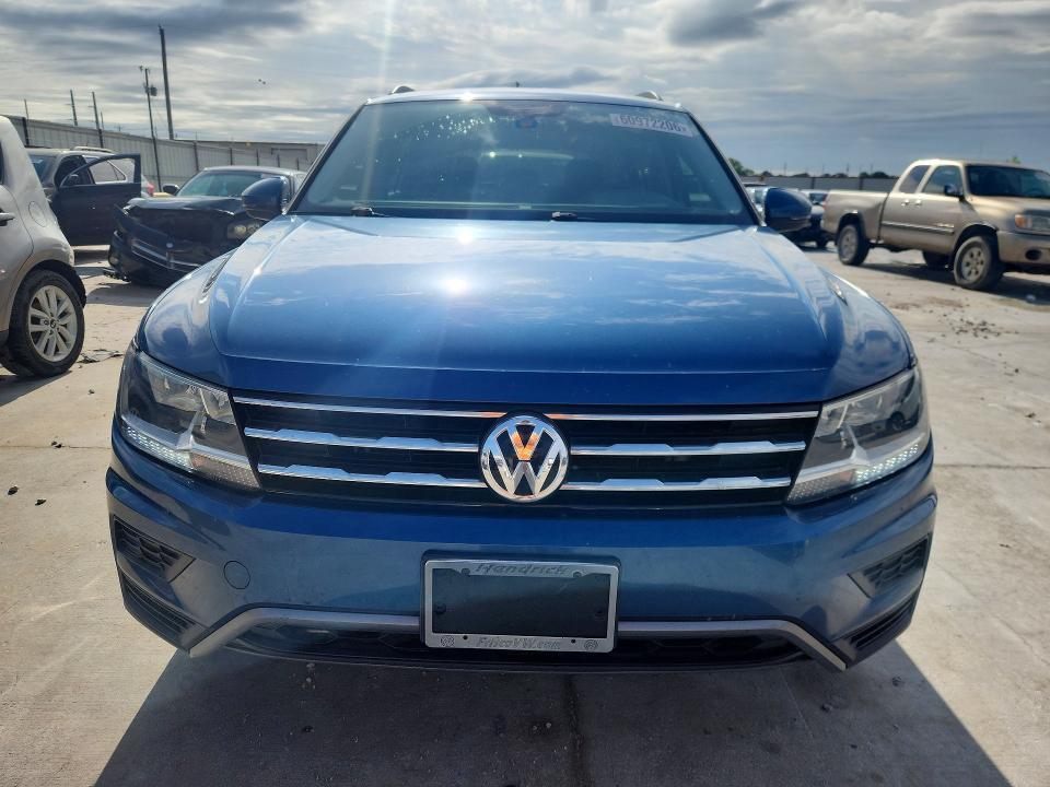 2018 Volkswagen Tiguan მანქანა იყიდება აუქციონზე, vin: 3VV3B7AX2JM162658, აუქციონის ნომერი: 60972206