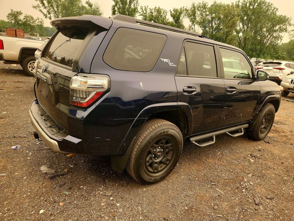 Продажа на аукционе авто 2024 Toyota 4runner, vin: JTERU5JRXR6278657, номер лота: 61005646