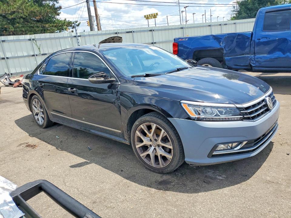 Aukcja sprzedaży 2017 Volkswagen Passat, vin: 1VWHM7A38HC061774, numer aukcji: 60017496