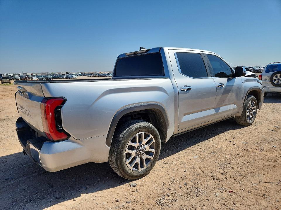 Продаж на аукціоні авто 2024 Toyota Tundra, vin: 5TFMA5AB0RX030521, номер лоту: 61937196