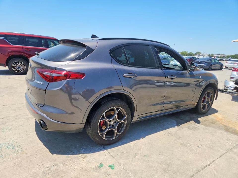 Aukcja sprzedaży 2022 Alfa Romeo Stelvio, vin: ZASPAKBN1N7D39243, numer aukcji: 61141176