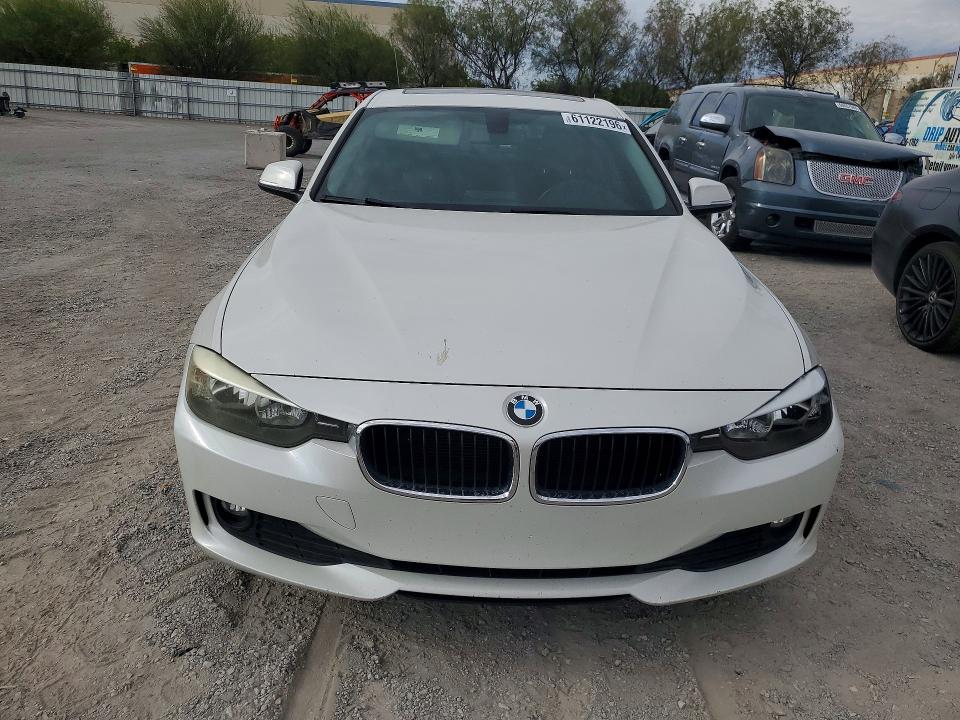 Продаж на аукціоні авто 2015 Bmw 320, vin: WBA3B1C53FK140817, номер лоту: 61122196