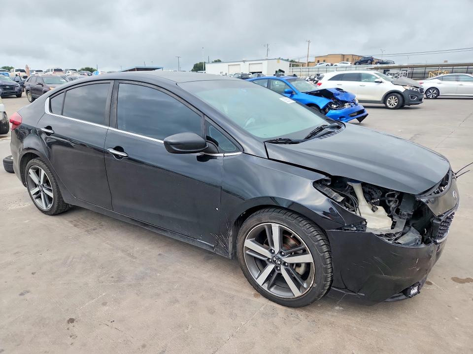 2017 Kia Forte მანქანა იყიდება აუქციონზე, vin: 3KPFL4A8XHE005223, აუქციონის ნომერი: 62651516