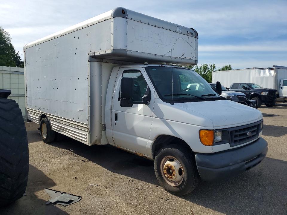 60051836 :رقم المزاد ، 1FDXE45SX6HA86621 vin ، 2006 Ford Econoline مزاد بيع