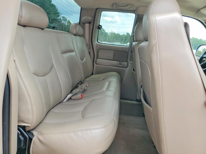 Продажа на аукционе авто 2004 Gmc New Sierra, vin: 2GTEC19T741208614, номер лота: 61182646