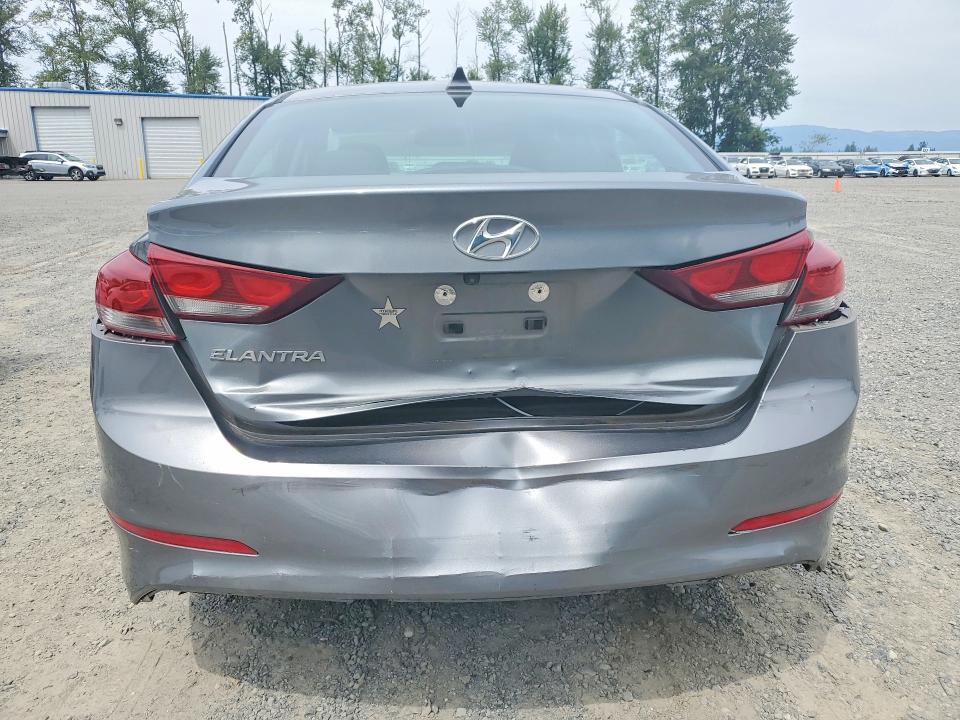 61732726 :رقم المزاد ، KMHD84LF5HU386755 vin ، 2017 Hyundai Elantra مزاد بيع