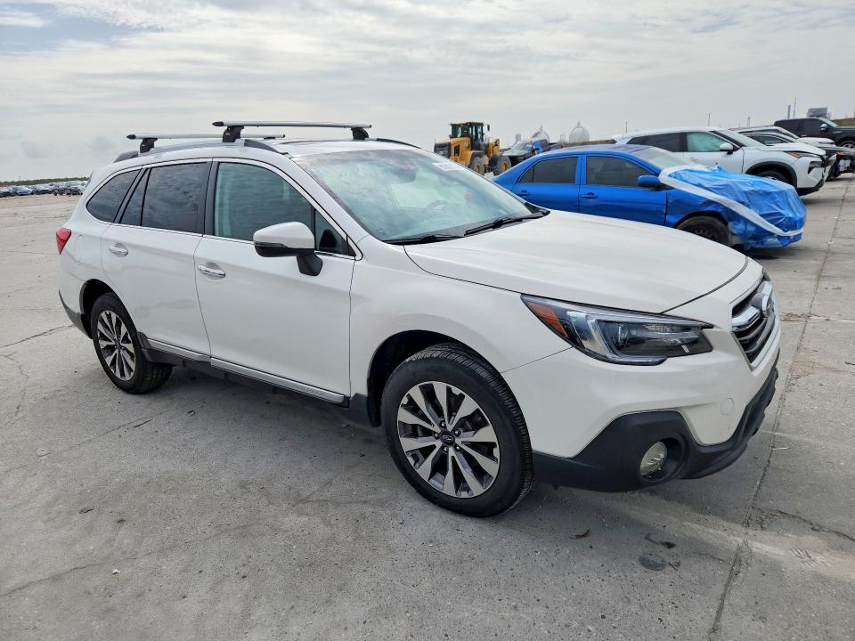 61313116 :رقم المزاد ، 4S4BSETC0K3268565 vin ، 2019 Subaru Outback مزاد بيع