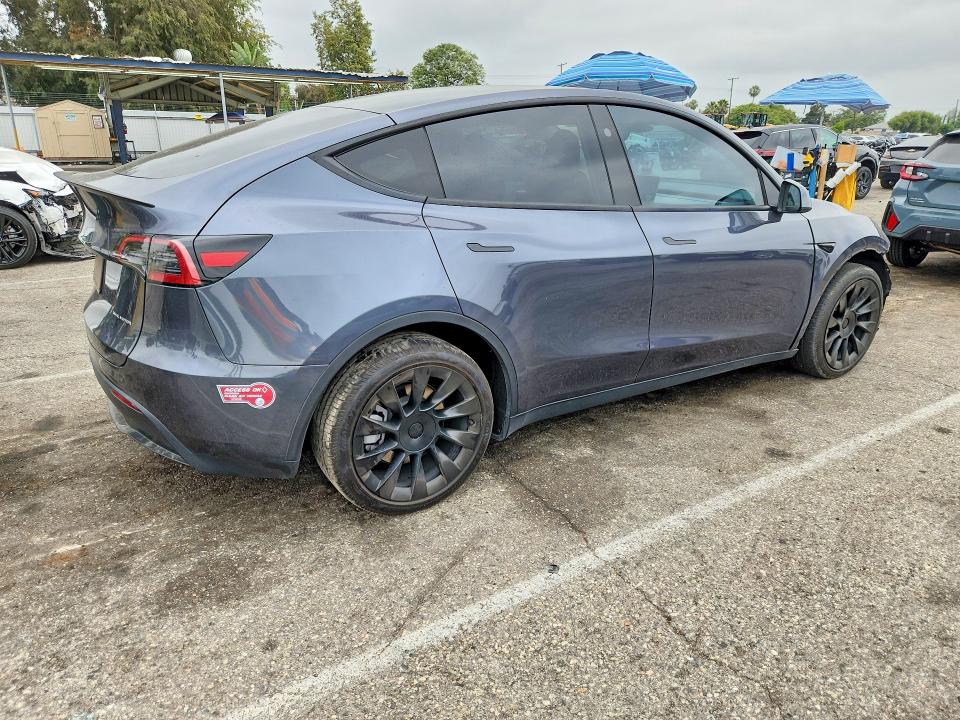 Продаж на аукціоні авто 2023 Tesla Model Y, vin: 7SAYGDEE6PF926587, номер лоту: 59849666
