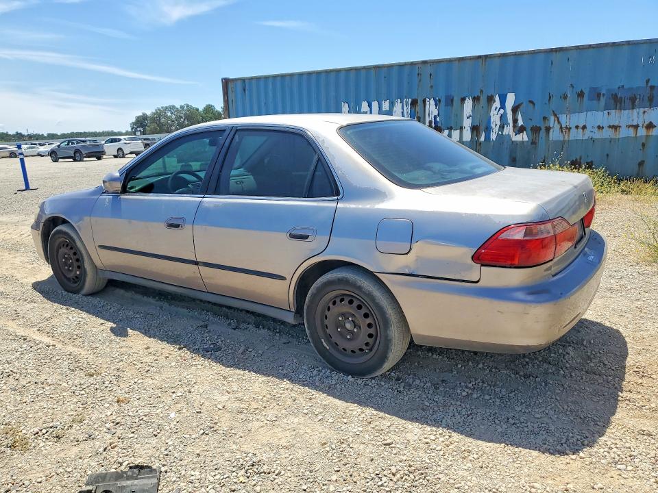 2000 Honda Accord მანქანა იყიდება აუქციონზე, vin: 1HGCG1645YA058377, აუქციონის ნომერი: 59340986