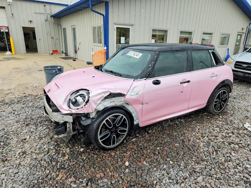 2021 Mini Cooper მანქანა იყიდება აუქციონზე, vin: WMWXU9C04M2M97693, აუქციონის ნომერი: 61759246
