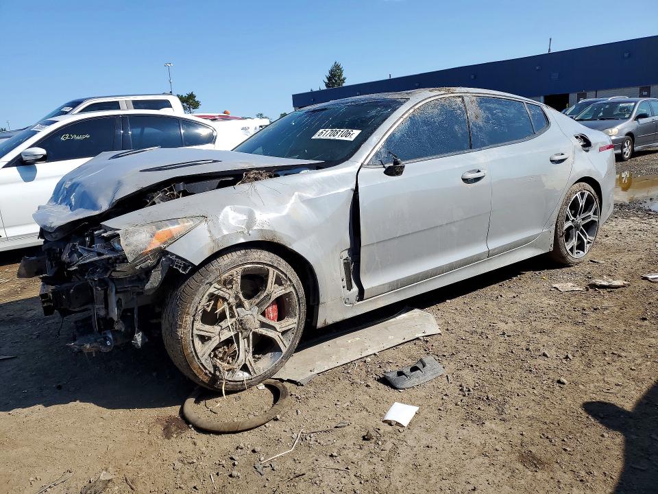 Продажа на аукционе авто 2019 Kia Stinger, vin: KNAE55LC0K6043292, номер лота: 61708106