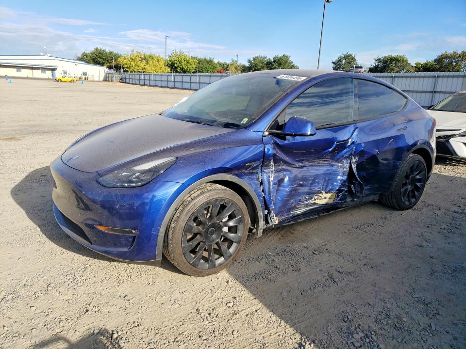 Продажа на аукционе авто 2023 Tesla Model Y, vin: 7SAYGDEE4PF637370, номер лота: 61624496