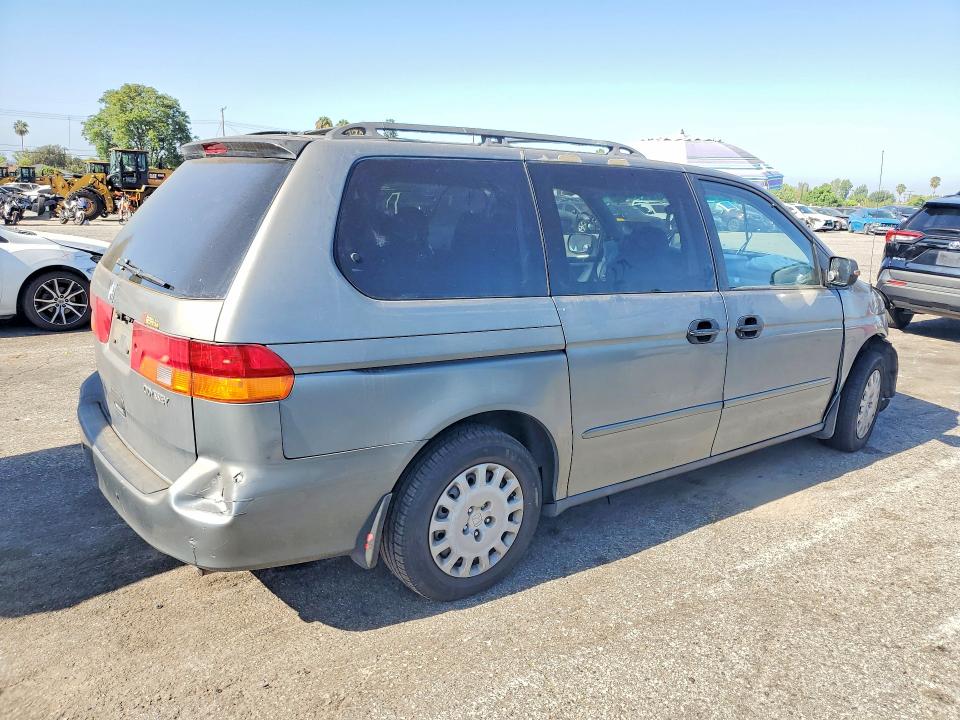 Продажа на аукционе авто 2002 Honda Odyssey, vin: 5FNRL185X2B019518, номер лота: 63234646