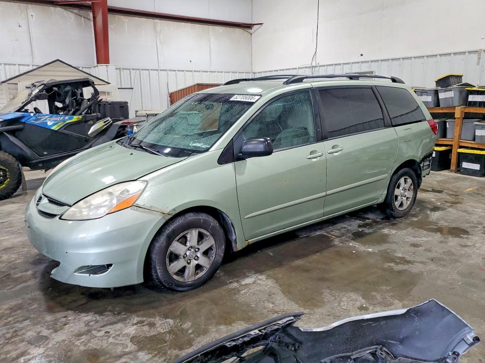 2008 Toyota Sienna მანქანა იყიდება აუქციონზე, vin: 5TDZK23C08S116732, აუქციონის ნომერი: 62705006