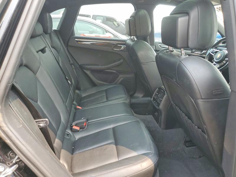 61408196 :رقم المزاد ، WP1AB2A53FLB65079 vin ، 2015 Porsche Macan مزاد بيع
