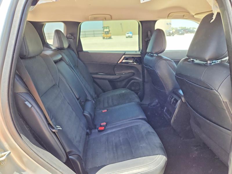 61851526 :رقم المزاد ، JA4J4UA8XNZ066203 vin ، 2022 Mitsubishi Outlander مزاد بيع
