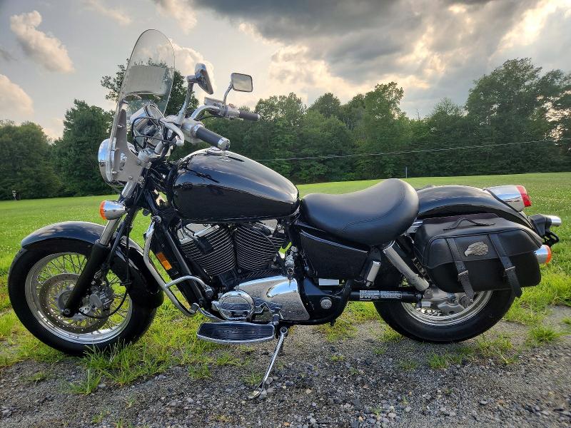 62276926 :رقم المزاد ، 1HFSC3200SA000484 vin ، 1995 Honda Vt1100 مزاد بيع