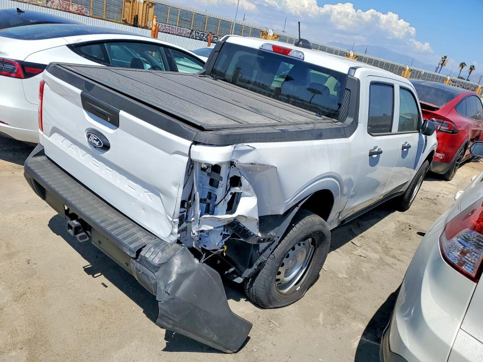 Продажа на аукционе авто 2025 Ford Maverick, vin: 3FTTW8BAXSRB53536, номер лота: 74624535