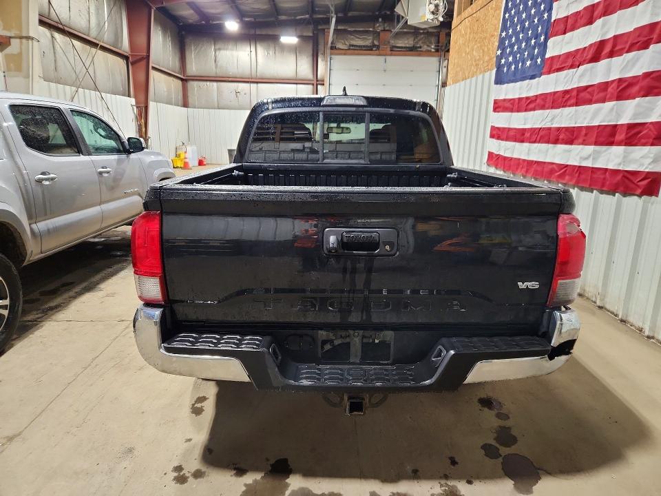 Продаж на аукціоні авто 2016 Toyota Tacoma, vin: 5TFCZ5AN4GX018660, номер лоту: 60646236