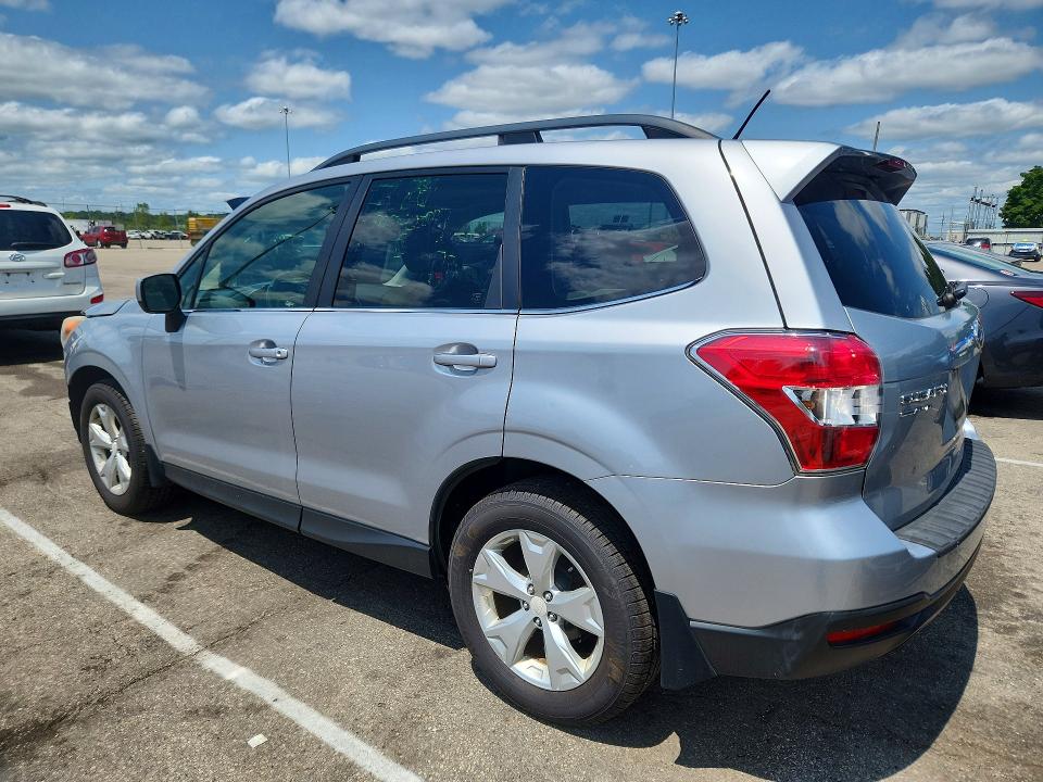 Продажа на аукционе авто 2015 Subaru Forester, vin: JF2SJAHC4FH538223, номер лота: 62382336