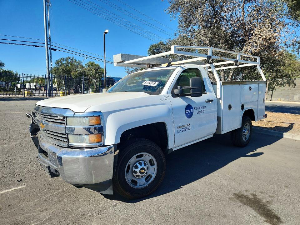 61964346 :رقم المزاد ، 1GB0CUEGXFZ516380 vin ، 2015 Chevrolet Silverado مزاد بيع