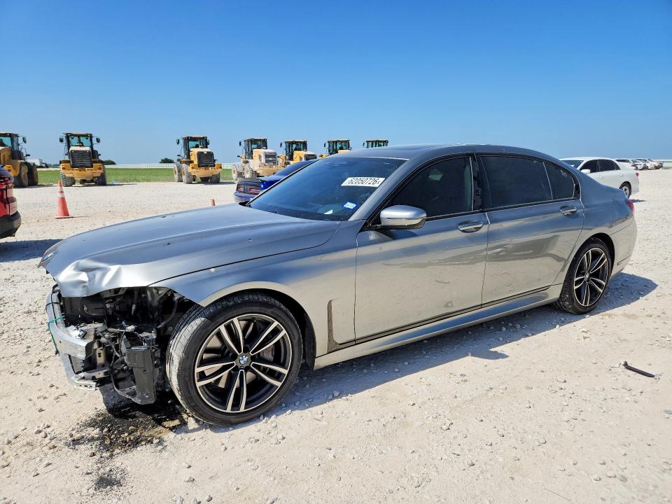 62050726 :رقم المزاد ، WBA7U2C03MCF05240 vin ، 2021 Bmw 750 مزاد بيع