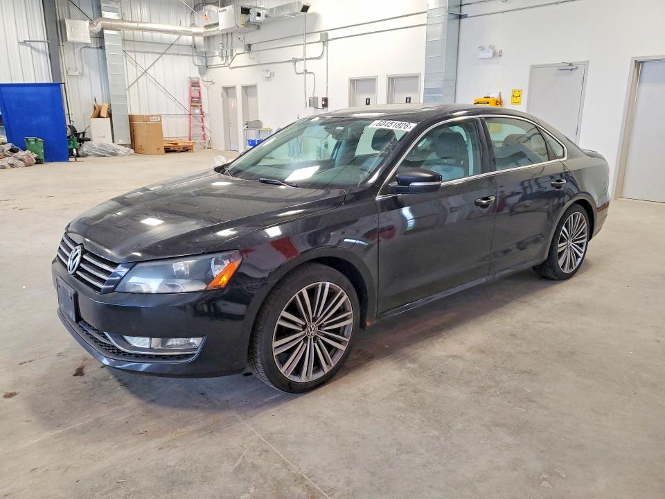 Продажа на аукционе авто 2015 Volkswagen Passat, vin: 1VWBS7A34FC052577, номер лота: 60451826