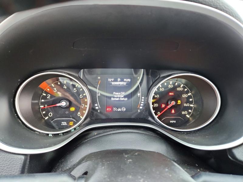 60052276 :رقم المزاد ، 3C4NJDBB6JT283646 vin ، 2018 Jeep Compass مزاد بيع
