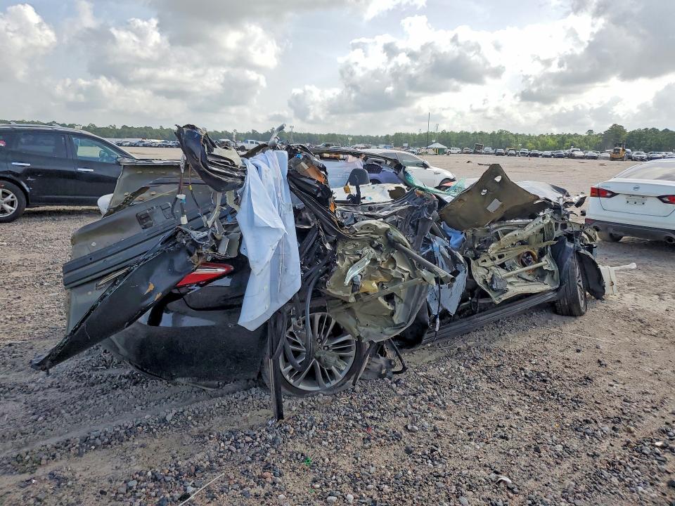 Aukcja sprzedaży 2016 Toyota Camry, vin: 4T1BF1FKXGU260488, numer aukcji: 61586746