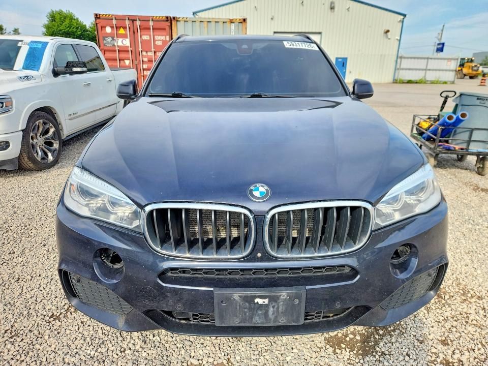 59317726 :رقم المزاد ، 5UXKR0C30H0X82122 vin ، 2017 Bmw X5 مزاد بيع