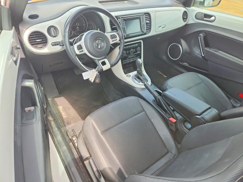 Продажа на аукционе авто 2018 Volkswagen Beetle, vin: 3VWJD7AT4JM710556, номер лота: 59984766
