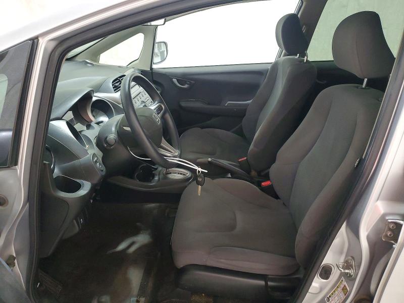 60676676 :رقم المزاد ، JHMGE8H34DC007906 vin ، 2013 Honda Fit مزاد بيع