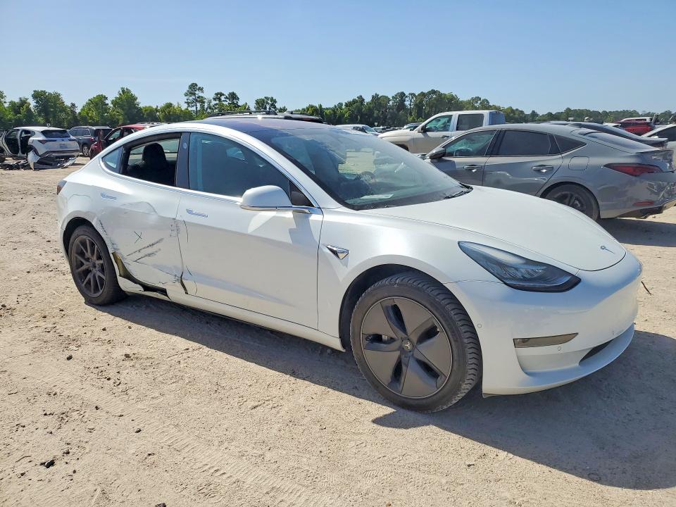 2018 Tesla Model 3 მანქანა იყიდება აუქციონზე, vin: 5YJ3E1EA1JF014790, აუქციონის ნომერი: 62076106