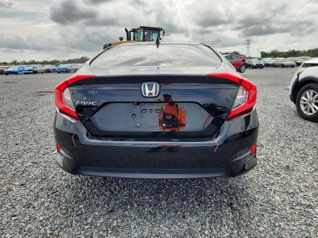 Продажа на аукционе авто 2017 Honda Civic, vin: 2HGFC2F77HH573827, номер лота: 62764486