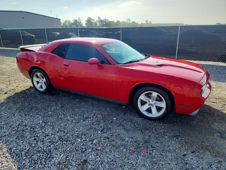 59990576 :رقم المزاد ، 2C3CDYAG5DH524424 vin ، 2013 Dodge Challenger مزاد بيع