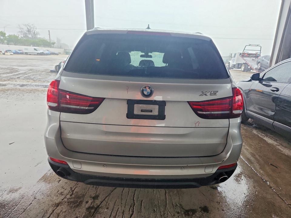 Продаж на аукціоні авто 2015 Bmw X5, vin: 5UXKR2C51F0H37557, номер лоту: 85457555