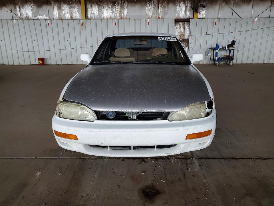1996 Toyota Camry მანქანა იყიდება აუქციონზე, vin: JT2BG12K1T0414474, აუქციონის ნომერი: 61773066