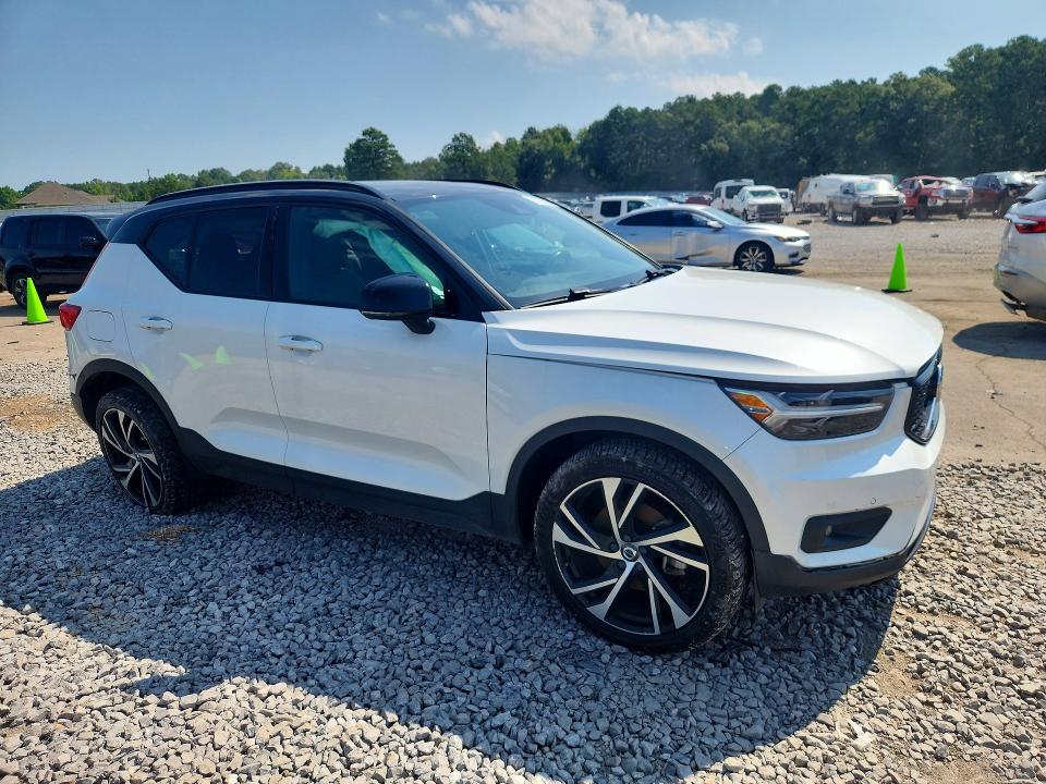 2020 Volvo Xc40 მანქანა იყიდება აუქციონზე, vin: YV4162UM6L2245970, აუქციონის ნომერი: 59332876