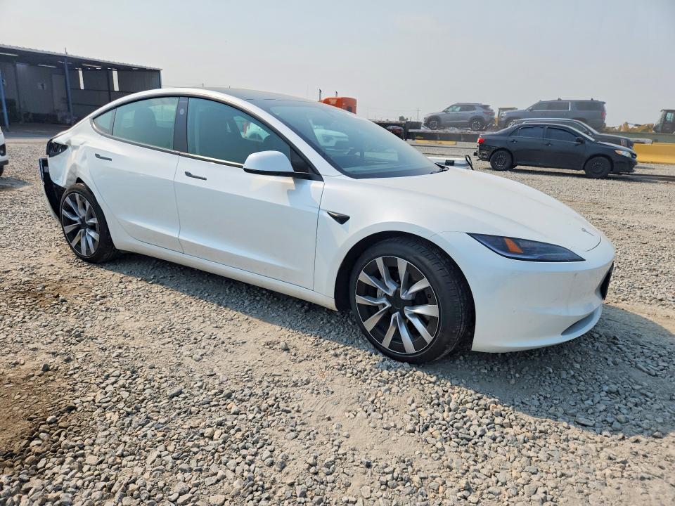 2025 Tesla Model 3 მანქანა იყიდება აუქციონზე, vin: 5YJ3E1EB9SF906893, აუქციონის ნომერი: 57027226
