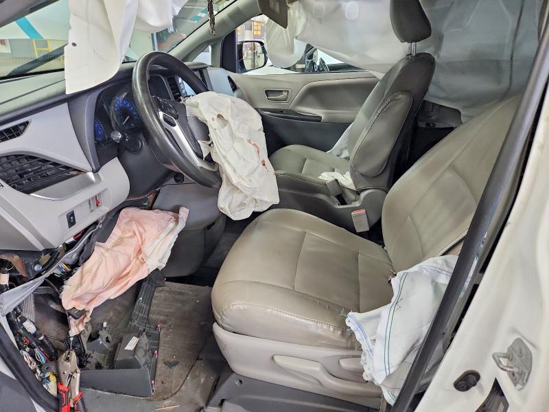 65775266 :رقم المزاد ، 5TDZZ3DC3LS036785 vin ، 2020 Toyota Sienna مزاد بيع