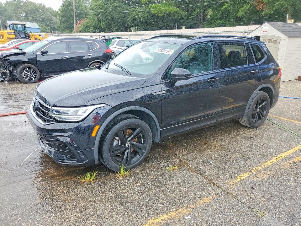 61380326 :رقم المزاد ، 3VVCB7AX4PM124521 vin ، 2023 Volkswagen Tiguan مزاد بيع