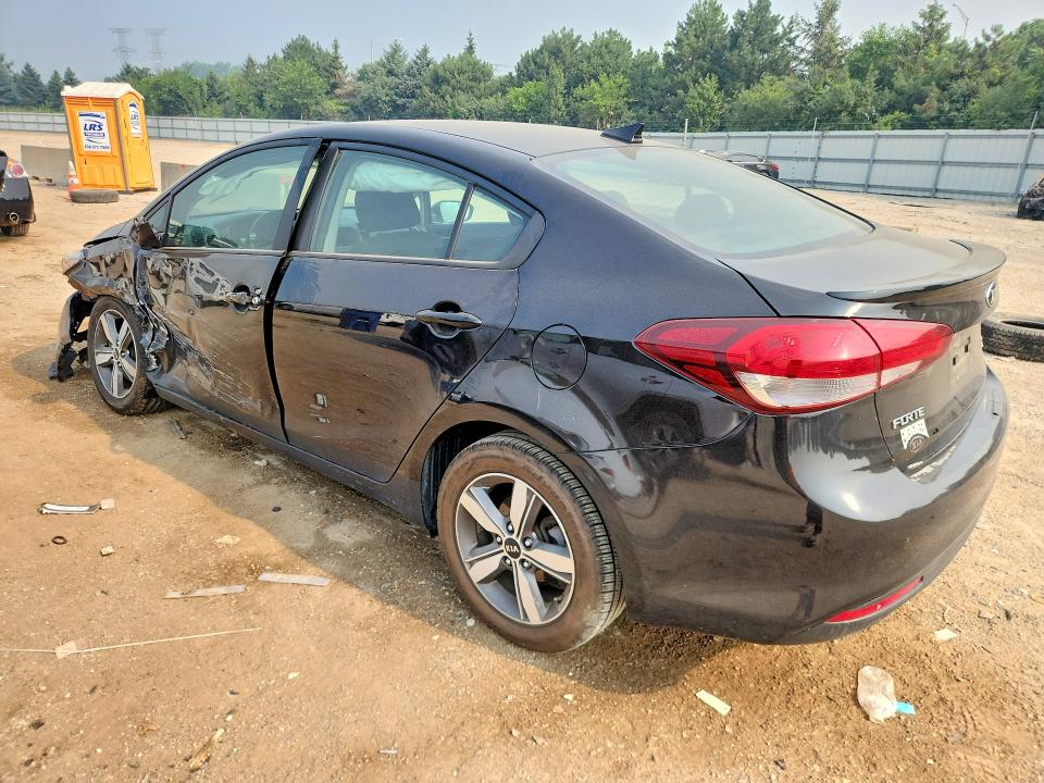 61375066 :رقم المزاد ، 3KPFL4A76JE213774 vin ، 2018 Kia Forte مزاد بيع