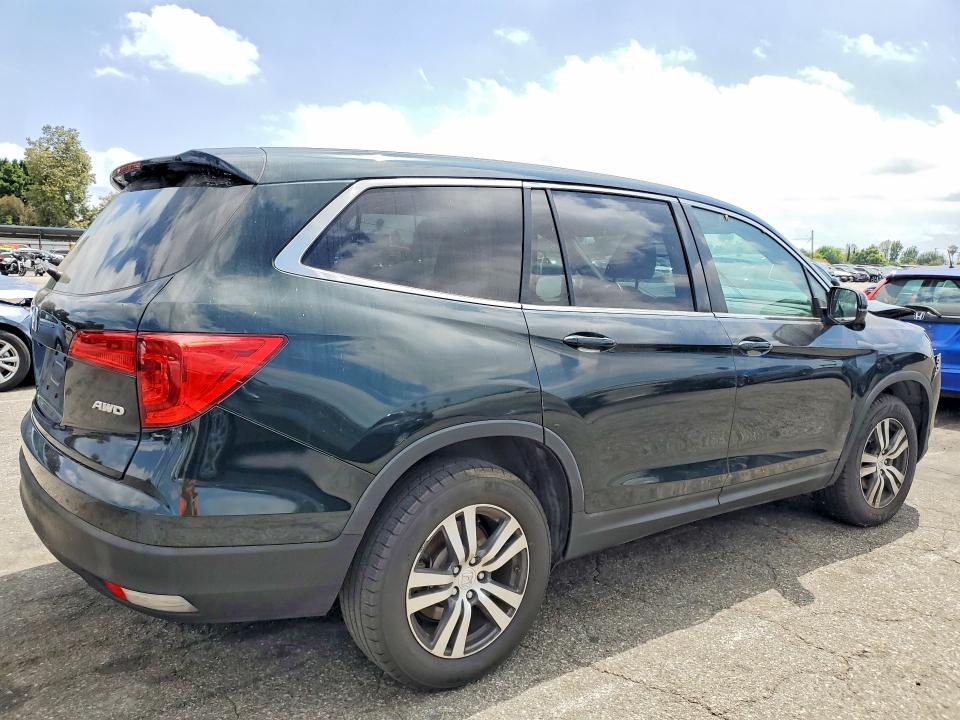 Продаж на аукціоні авто 2016 Honda Pilot, vin: 5FNYF6H55GB126774, номер лоту: 59724126