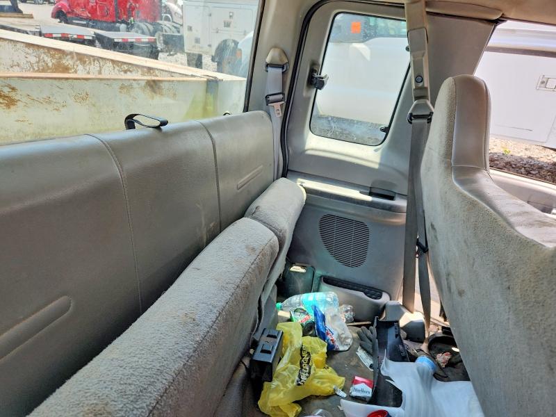 2004 Ford F350 მანქანა იყიდება აუქციონზე, vin: 1FDWX36P04EC38155, აუქციონის ნომერი: 62461556