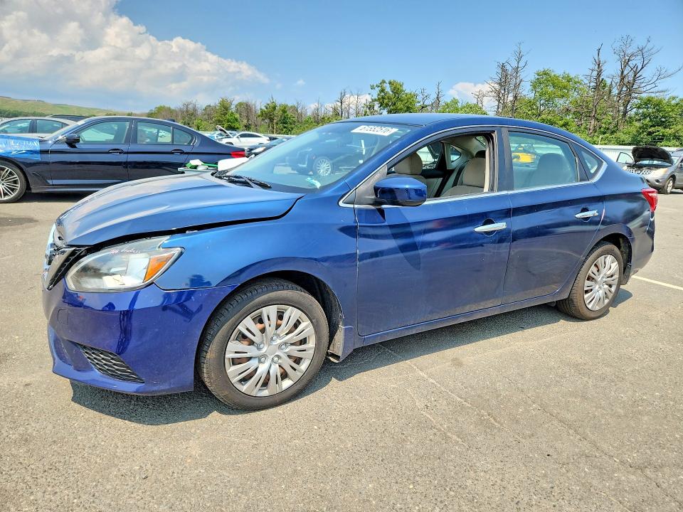 Продажа на аукционе авто 2017 Nissan Sentra, vin: 3N1AB7AP7HY352175, номер лота: 61552516