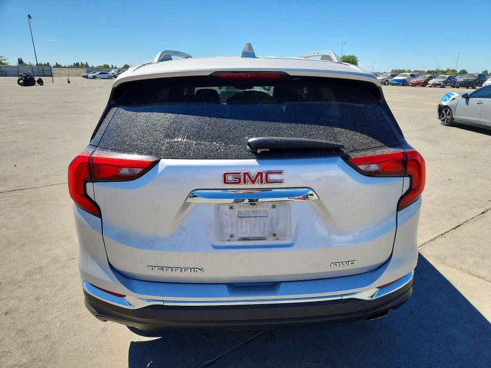 61628696 :رقم المزاد ، 3GKALVEX5JL277931 vin ، 2018 Gmc Terrain مزاد بيع