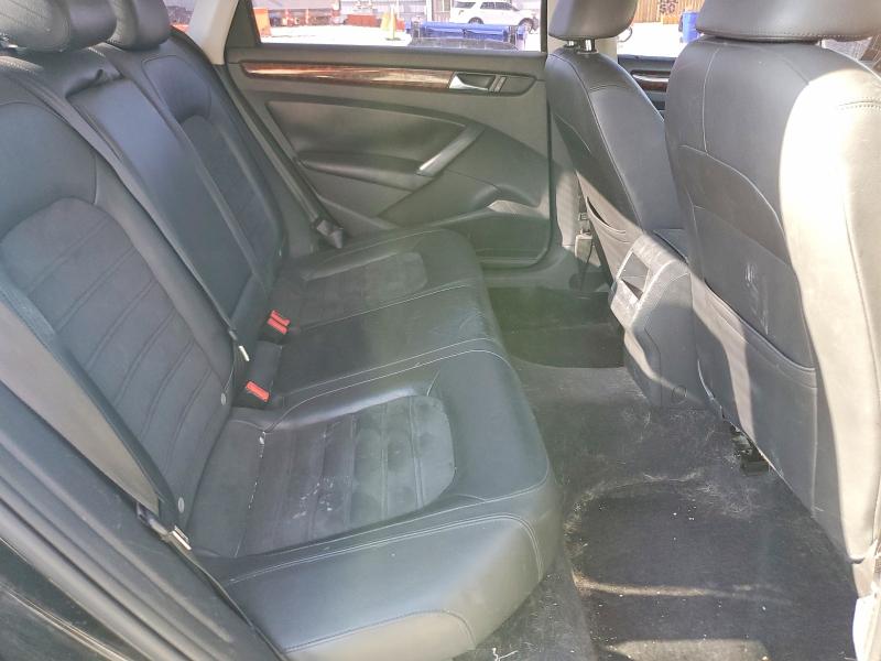 Продажа на аукционе авто 2012 Volkswagen Passat, vin: 1VWCN7A36CC010323, номер лота: 61808466