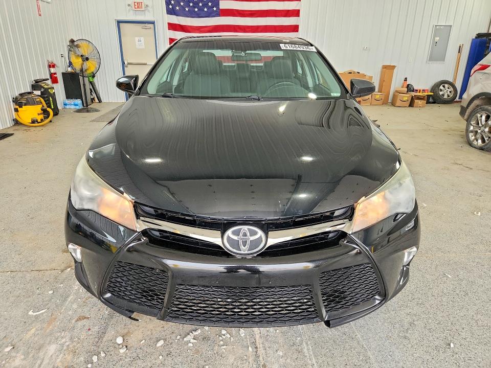 2017 Toyota Camry მანქანა იყიდება აუქციონზე, vin: 4T1BF1FK1HU434241, აუქციონის ნომერი: 61684936