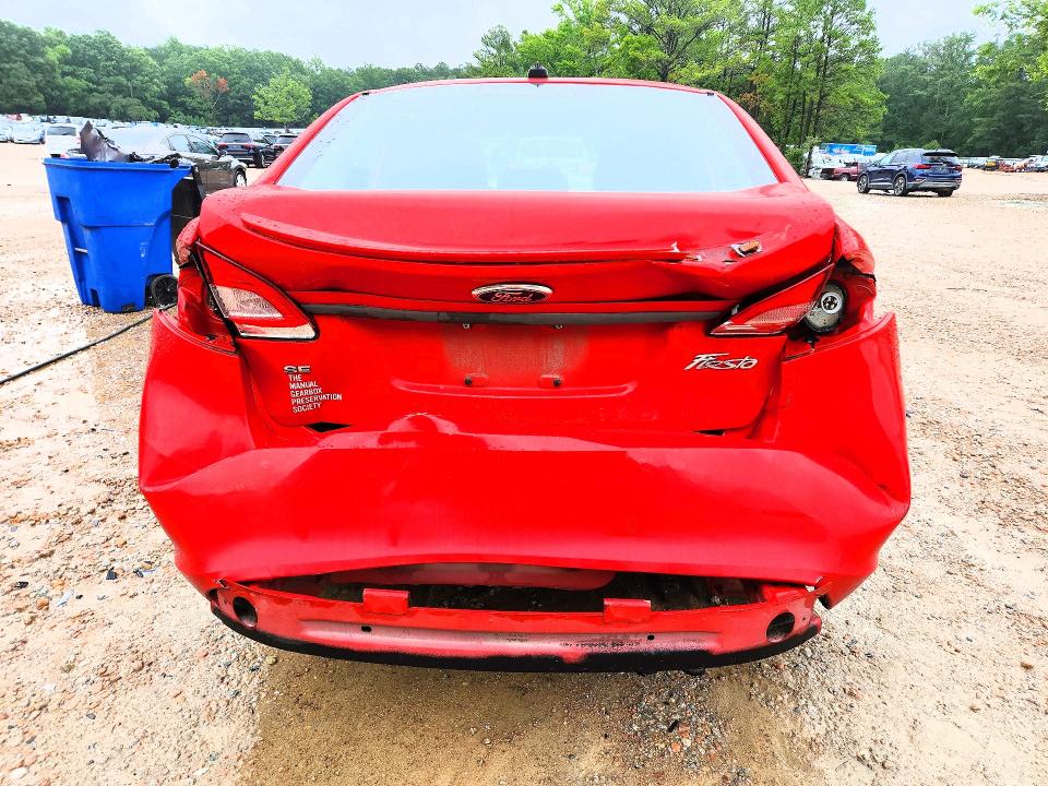 2012 Ford Fiesta მანქანა იყიდება აუქციონზე, vin: 3FADP4BJ6CM218123, აუქციონის ნომერი: 61567376